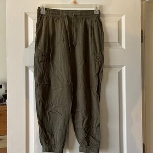 Women’s Olive Green Cargo Jogger Pants with Drawstring Waist